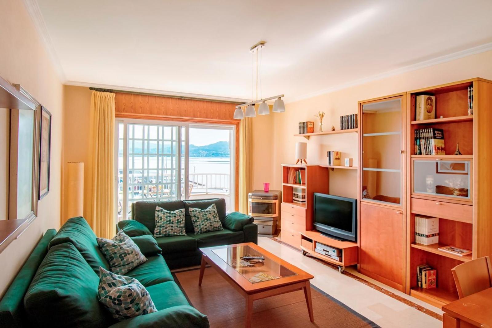 Bleumaison-Combarro Port Con Vistas Al Mar Dış mekan fotoğraf